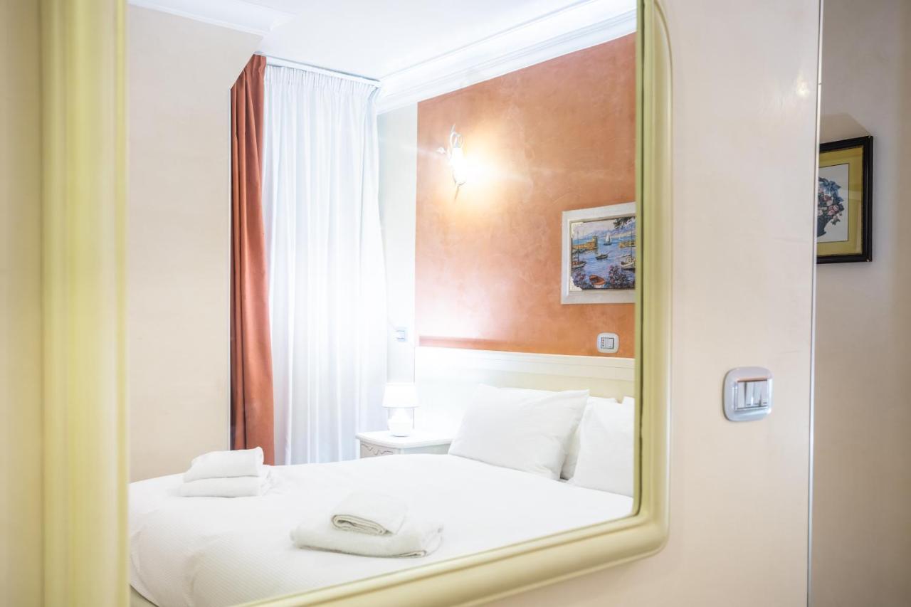 Luxury Inn Opera Rome Extérieur photo
