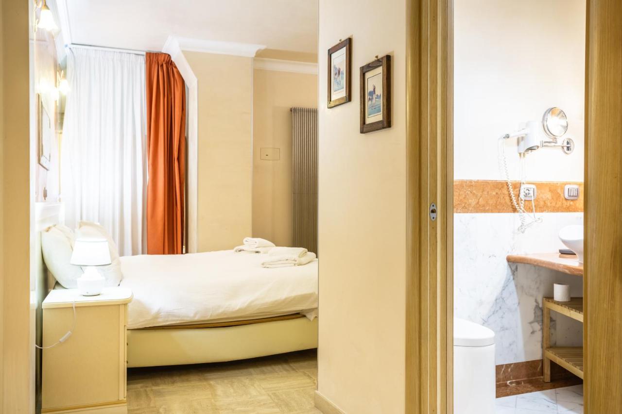 Luxury Inn Opera Rome Extérieur photo