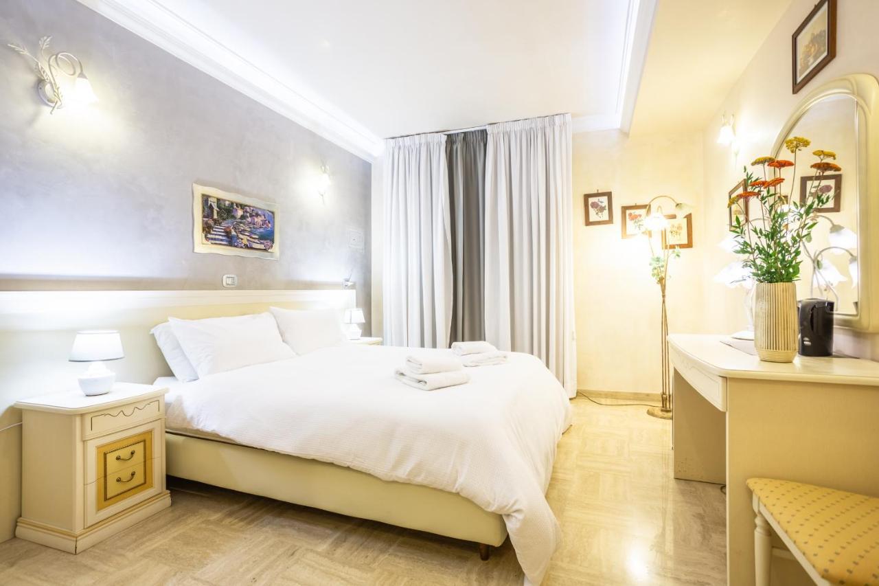 Luxury Inn Opera Rome Extérieur photo